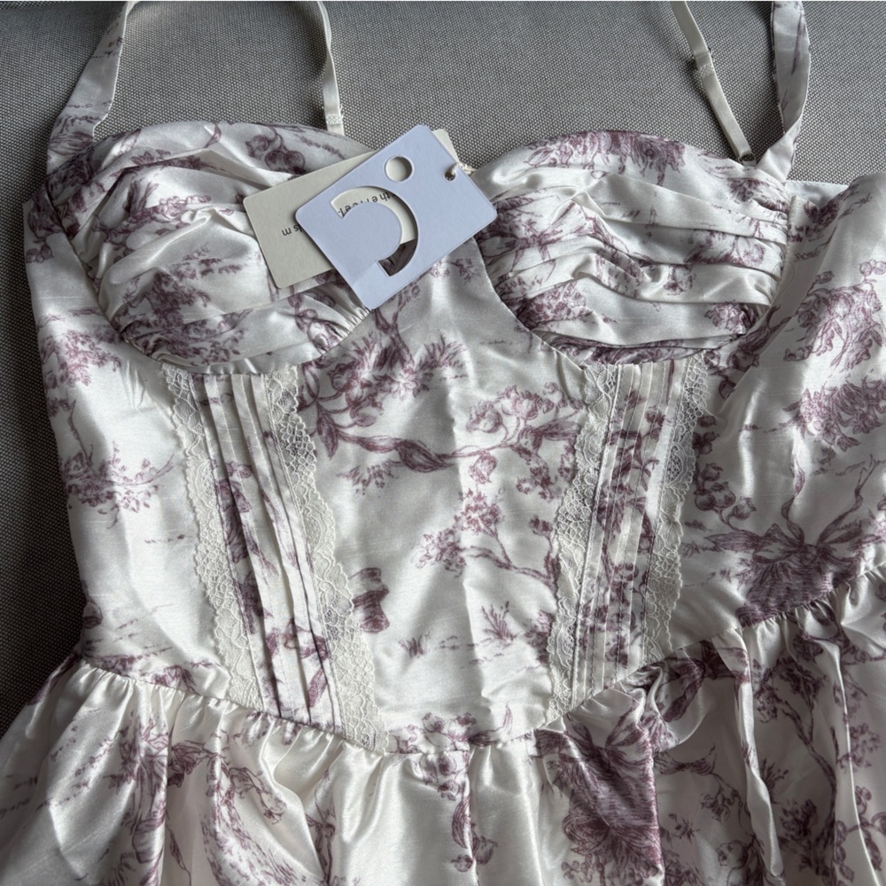 Commense White Maxi Dress with Lavender Floral Motif - Picture 7 of 10